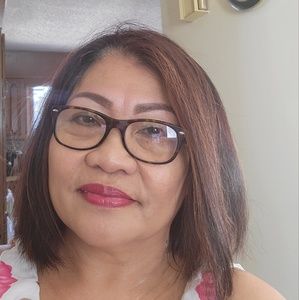 Meet your Posher, Delia